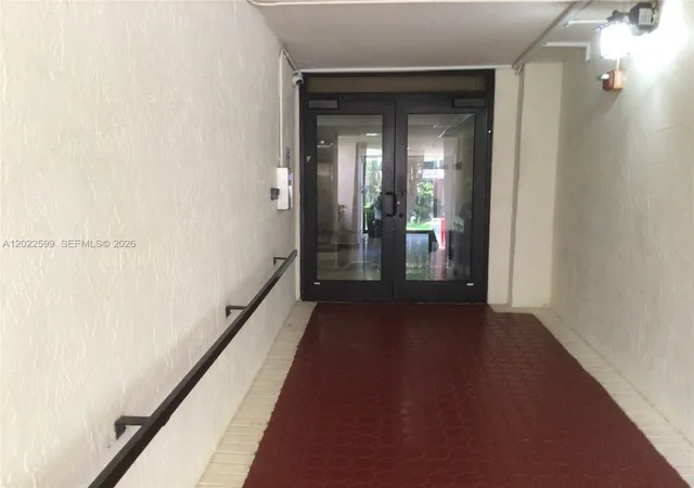 5th image of 17021 N Bay Rd #625, Sunny Isles Beach, FL 33160 | MLS# A12022599
