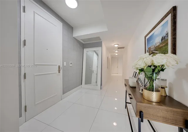 3rd image of 3301 Ne 183Rd St #2007, Aventura, FL 33160 | MLS# A12018306