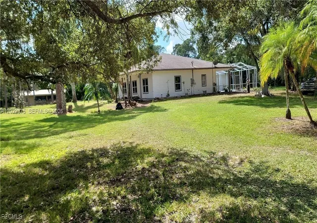 Homes for sale in North Fort Myers, FL | 7820 N Rich Rd, North Fort Myers, FL 33917 | MLS# A12022375