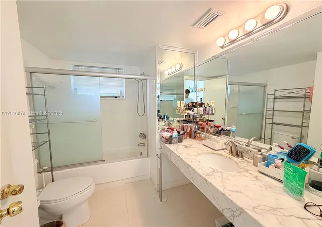 Homes for sale in Miami, FL | 1680 Ne 191st St #1052, Miami, FL 33179 | MLS# A12016474