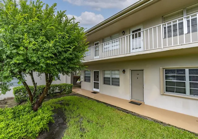 Condo for sale at 3 Lake Vista Trl #203, Port St Lucie, FL 34952 | MLS# B26031019