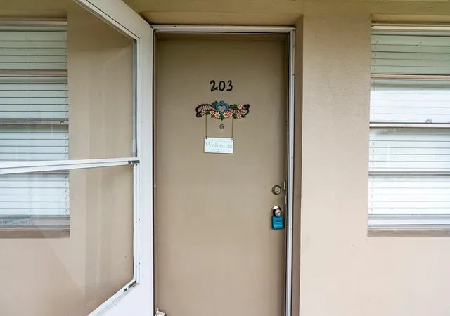 Photo 3 of Condo for sale at 3 Lake Vista Trl #203, Port St Lucie, FL 34952 | MLS# B26031019 | Listing updated on 2026-10-05