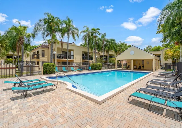 2nd image of 12927 SW 88th Ln, Miami, FL 33186