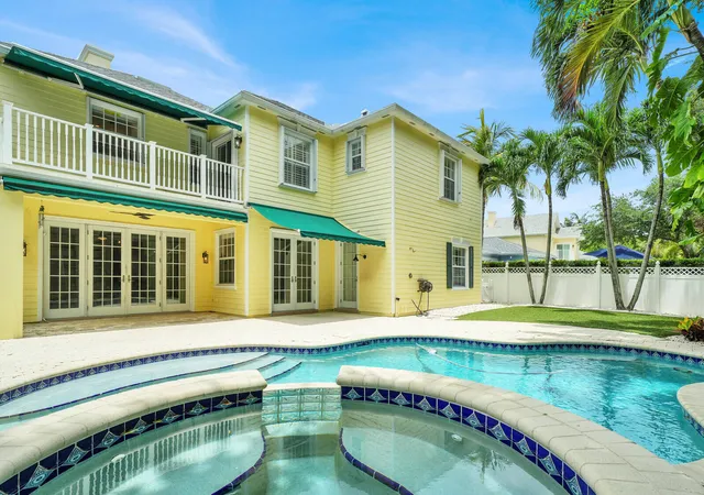Photo 1 of Single family home for sale at 221 Marlberry Cir, Jupiter, FL 33458 | MLS# B26031053 | Listing updated on 2026-09-27