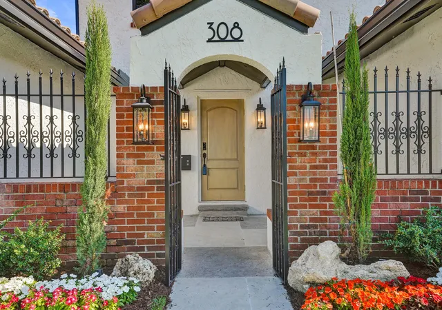 5th image of 308 Greymon, West Palm Beach, FL 33405 | MLS# B26031052