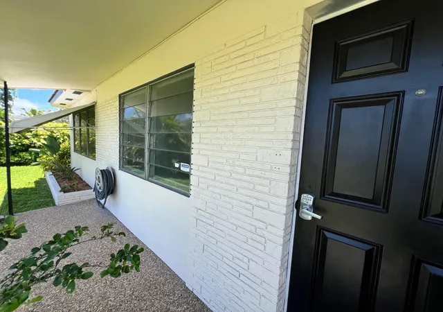 Photo 3 of Sale Pending at 2217 Nw 4th Avenue, Wilton Manors, FL 33311 | MLS# B26031106 | Listing updated on 2026-09-17