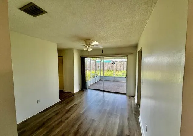 3rd image of 717 Se Alamanda, Stuart, FL 34996 | MLS# B26031126