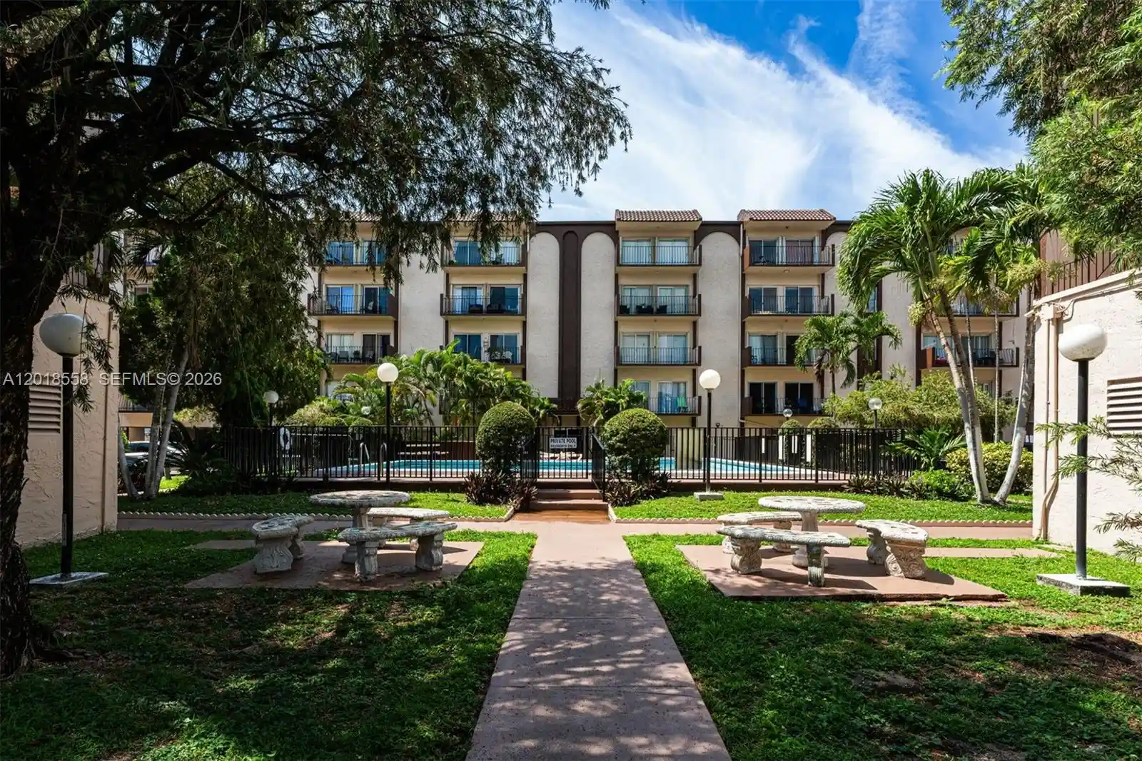 Listing Photo 1 - Condo for sale in 1950 W 54Th St located at 1950 W 54Th St, Hialeah, FL 33012 - Unit #412