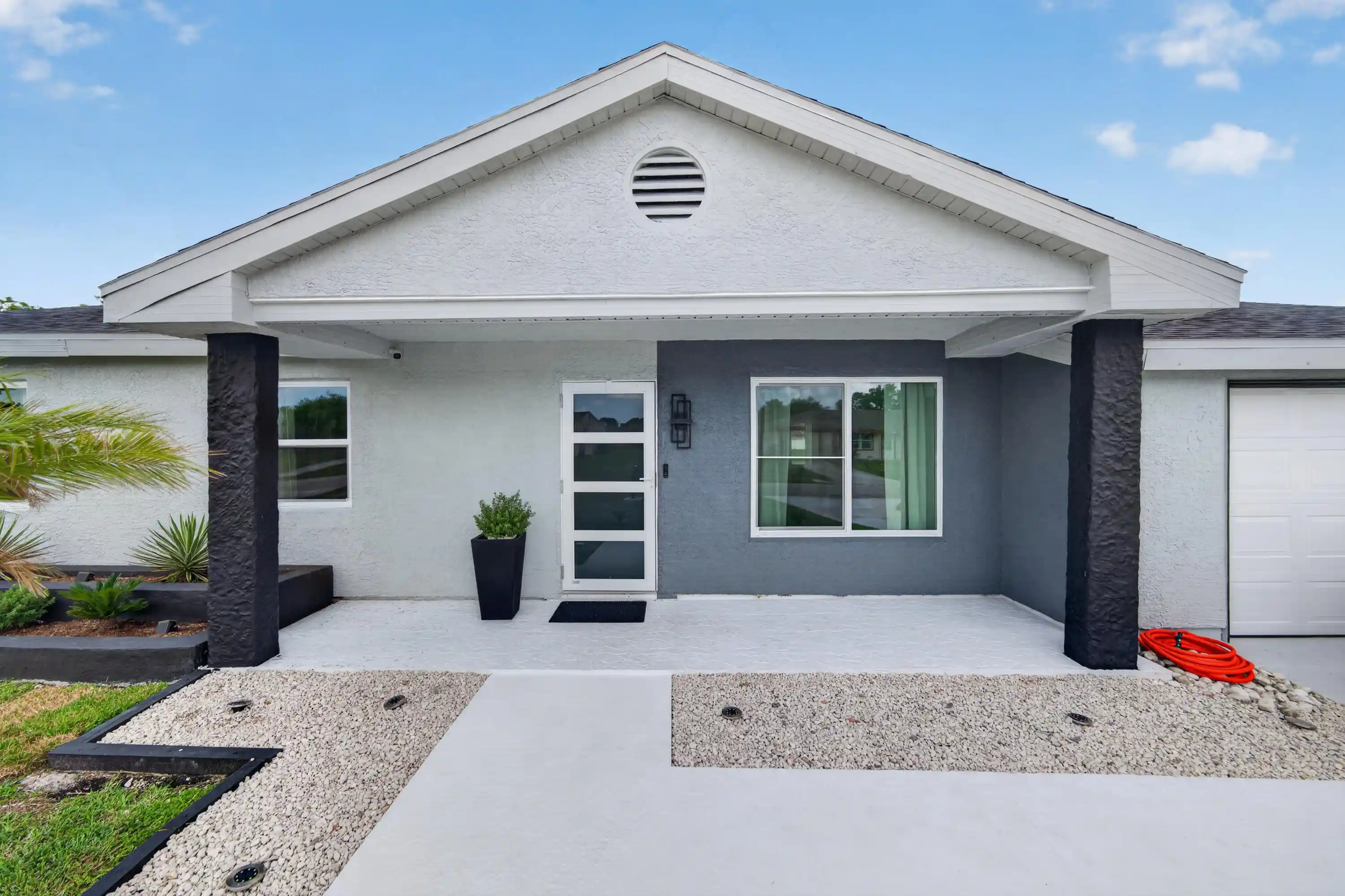 Photo 1 of Single family home for sale at 264 Sw Cherryhill Rd, Port Saint Lucie, FL 34953 | MLS# B26031168 | Listing updated on 2026-10-28