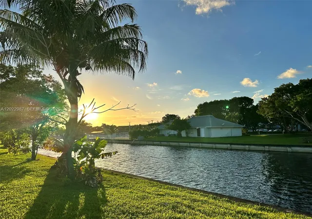 Homes for sale in Tamarac, FL | 8309 Nw 59Th Pl, Tamarac, FL 33321 | MLS# A12022987