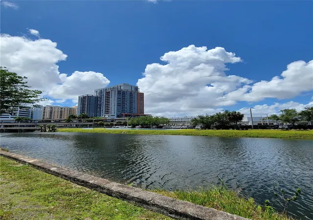 2nd image of 6707 N Kendall Dr, Pinecrest, FL 33156