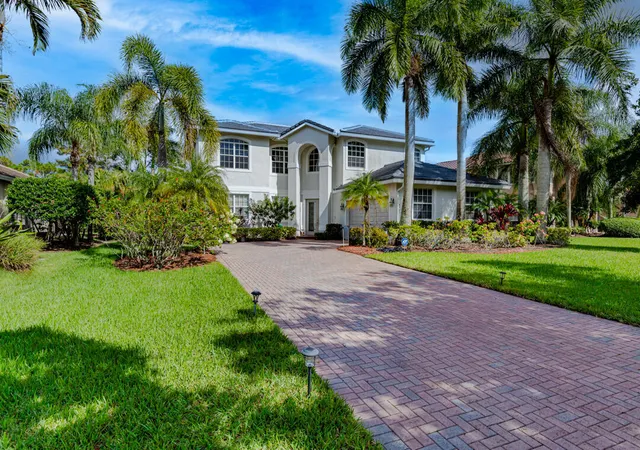 Photo 2 of Single family home for sale at 4989 Sw Saint Crk Dr, Palm City, FL 34990 | MLS# B26031359 | Listing updated on 2026-10-08