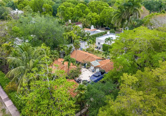 2nd image of 1301 Milan Ave #3, Coral Gables, FL 33134 | MLS# A12016487