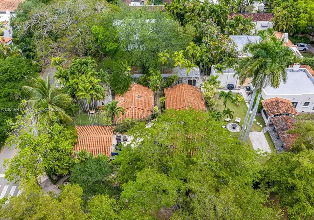 5th image of 1301 Milan Ave #3, Coral Gables, FL 33134 | MLS# A12016487