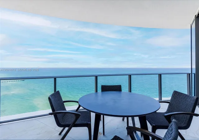 3rd image of 15701 Collins Ave #3001, North Miami Beach, FL 33160 | MLS# A12021878
