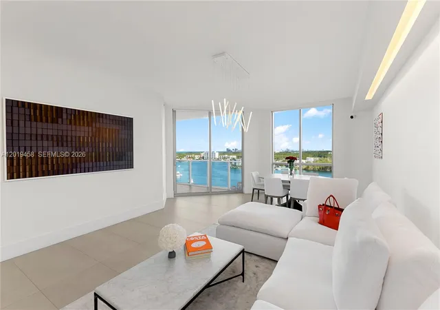 Condo for sale at 17111 Biscayne Blvd #1406, Aventura, FL 33160 | MLS# A12019458 | Listing updated on 2026-07-06