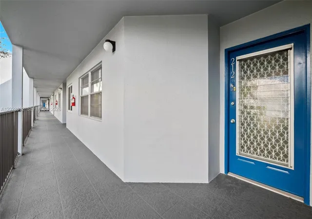 2nd image of 12600 Sw 5th Ct #212L, Pembroke Pines, FL 33027 | MLS# A12023892