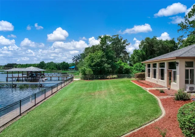 2nd image of 9526 Kingfisher Pl, Sebring, FL 33875 | MLS# A12023743