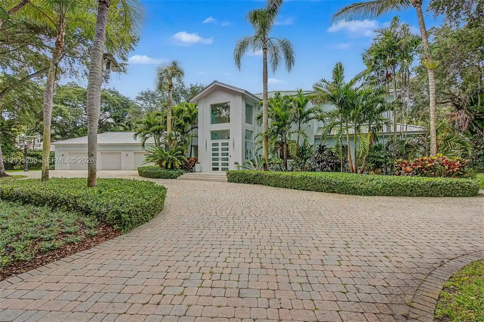 Photo 1 of Sale Pending at 5790 Sw 96th Street, Pinecrest, FL 33156 | MLS# A12015268 | Listing updated on 2026-10-30