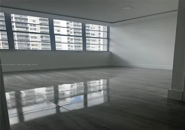 14th image of 18041 Biscayne Blvd #702, Aventura, FL 33160 | MLS# A12023808