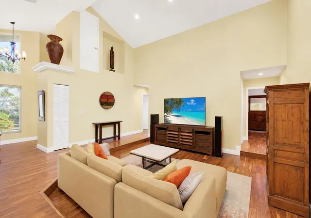 5th image of 3001 Eagle Dr, Delray Beach, FL 33444 | MLS# B26032054