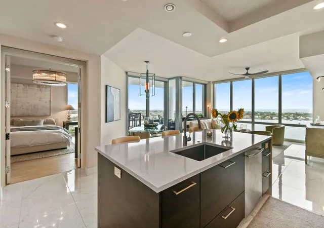4th image of 1 Water Clb Way #1602, North Palm Beach, FL 33408 | MLS# B26032083