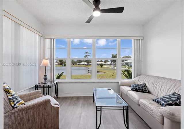 3rd image of 14604 Canalview Dr, Delray Beach, FL 33484