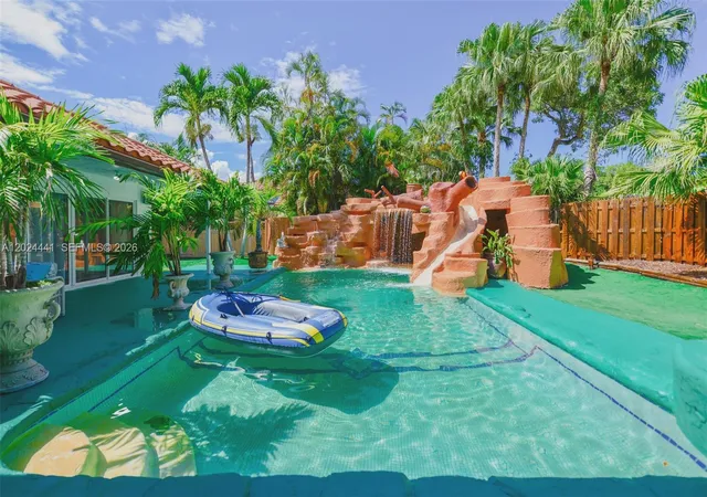 72nd image of 2900 Nw 25th Wy, Boca Raton, FL 33434 | MLS# A12024441