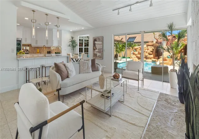 5th image of 2900 Nw 25Th Wy, Boca Raton, FL 33434 | MLS# A12024441