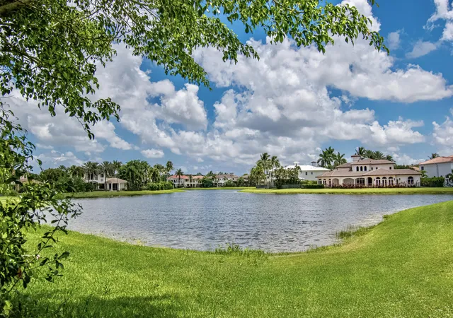 101st image of 17690 Middlebrook Wy, Boca Raton, FL 33496 | MLS# B26032368