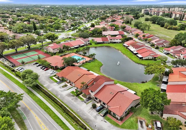 28th image of 3273 W Inverrary Blvd W, Lauderhill, FL 33319 | MLS# A12023685