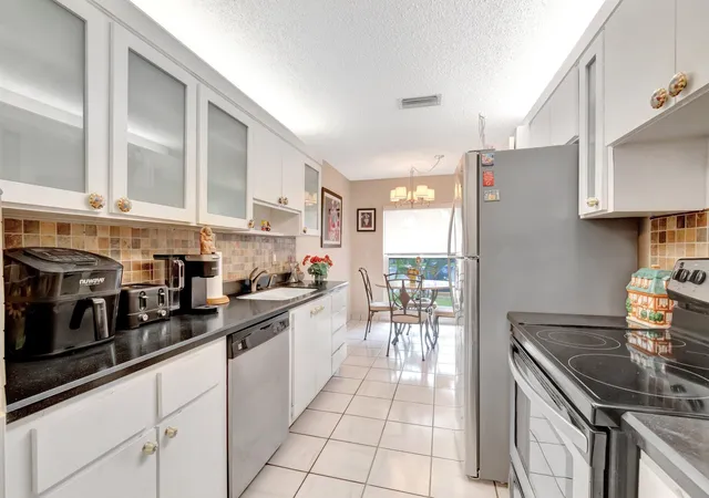 5th image of 13691 Via Aurora, Delray Beach, FL 33484 | MLS# B26032372