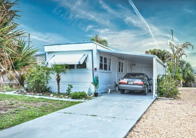 1st image of 8400 Se Eagle Ave, Hobe Sound, FL 33455 | MLS# B26032462