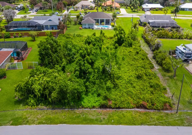 Photo 1 of Land for sale at 2012 Se Giffen Ave, Port St Lucie, FL 34952 | MLS# B26032501 | Listing updated on 2026-10-07