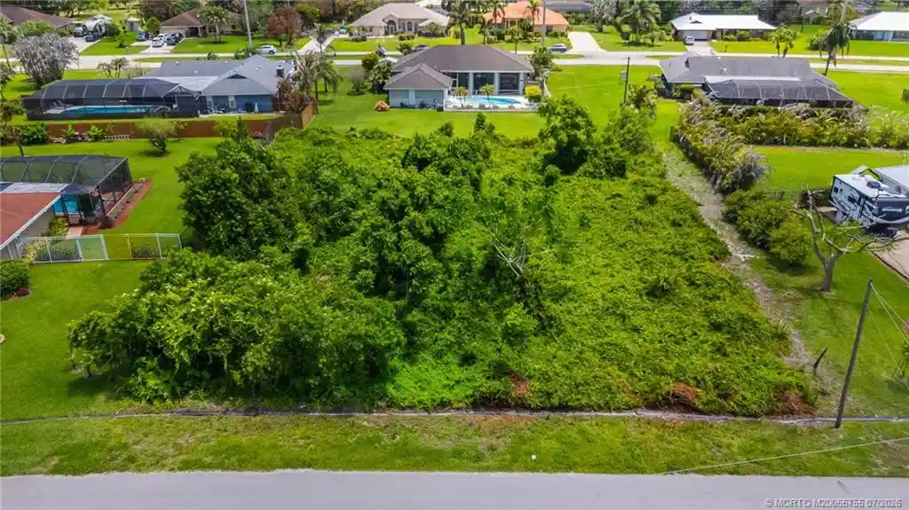 Land for sale at 2012 SE Giffen Ave, Port St Lucie, FL 34952 | MLS# M20055755