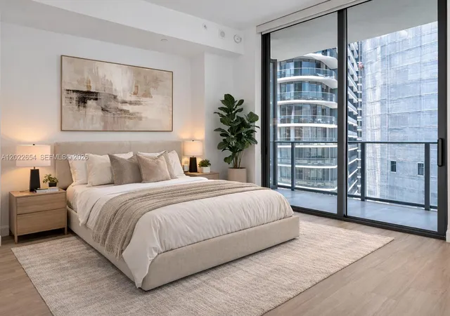 1st image of 45 Sw 9Th St #3502, Miami, FL 33130 | MLS# A12022654