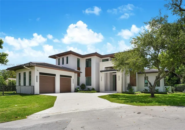 1st image of 9405 Sw 72nd Ct, Pinecrest, FL 33156 | MLS# A12024705