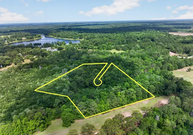 Homes for sale in Bonifay, FL | 0 Little John Ln, Bonifay, FL 32425 | MLS# B26032626