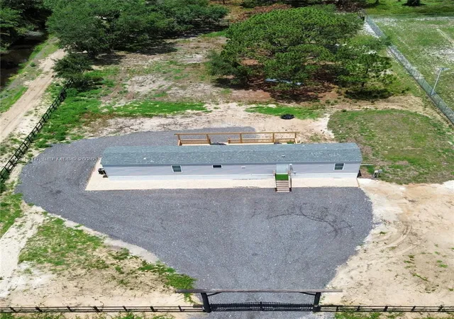 16th image of 170 S Jinete St, Clewiston, FL 33440 | MLS# A12024516