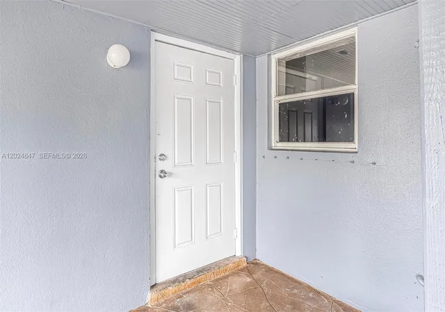 Homes for sale in Fort Lauderdale, FL | 1408 Nw 9th Ave, Fort Lauderdale, FL 33311 | MLS# A12024847