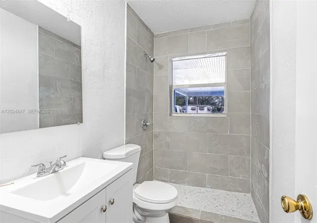 Homes for sale in Fort Lauderdale, FL | 1408 Nw 9Th Ave, Fort Lauderdale, FL 33311 | MLS# A12024847