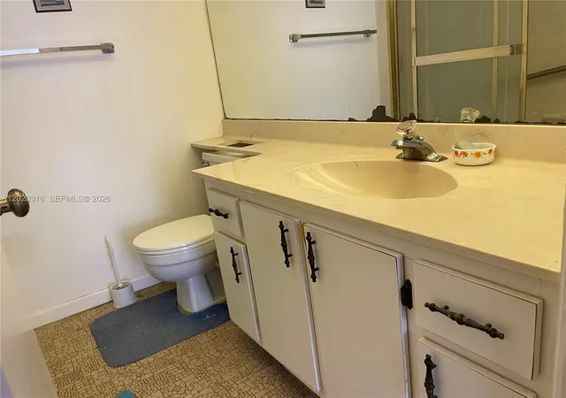 2nd image of 9235 Sw 8Th St, Boca Raton, FL 33428