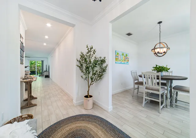 Photo 3 of Single family home for sale at 4749 Wellington Way Sw, Vero Beach, FL 32968 | MLS# B26032754 | Listing updated on 2026-10-05