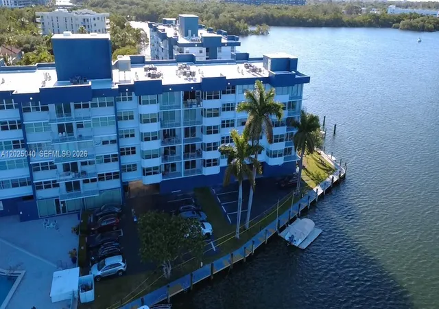 34th image of 16558 Ne 26th Ave #5D, North Miami Beach, FL 33160 | MLS# A12025040