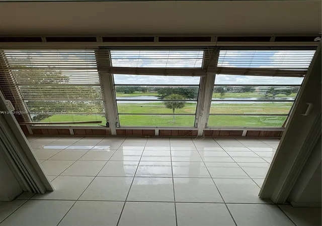 3rd image of 101 Sw 132Nd Wy #404J, Pembroke Pines, FL 33027 | MLS# A12025055