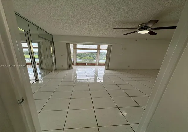 4th image of 101 Sw 132Nd Wy #404J, Pembroke Pines, FL 33027 | MLS# A12025055