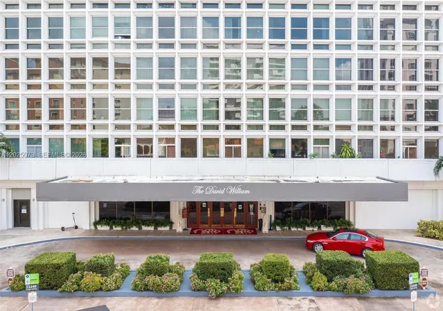 2nd image of 700 Biltmore Wy #719, Coral Gables, FL 33134 | MLS# A12025073