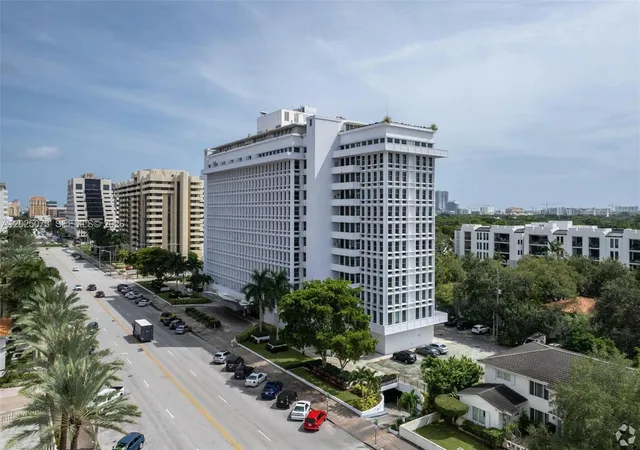 3rd image of 700 Biltmore Wy #719, Coral Gables, FL 33134 | MLS# A12025073