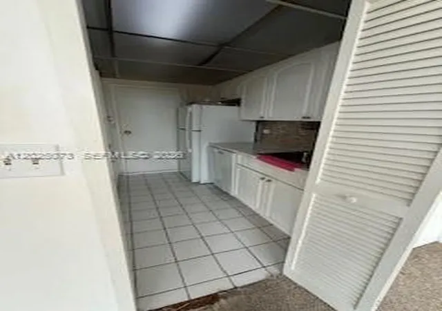 7th image of 700 Biltmore Wy #719, Coral Gables, FL 33134 | MLS# A12025073