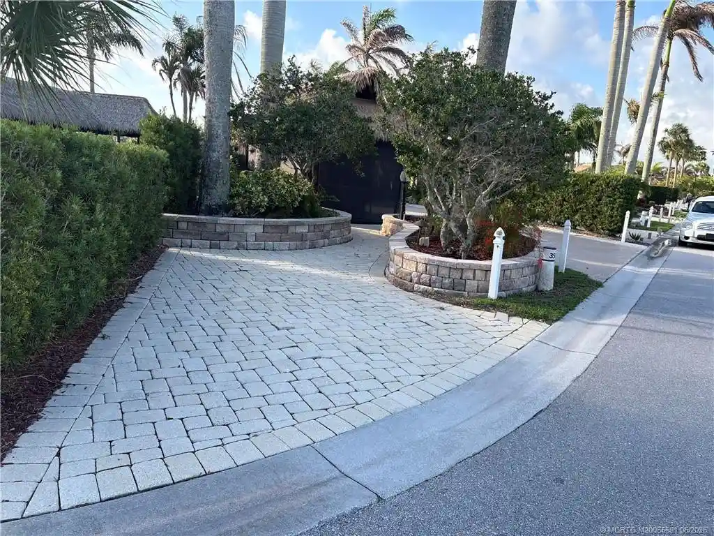 Photo 1 of Land for sale at 350 Nw Foursome Ln, Port Saint Lucie, FL 34986 | MLS# M20055691 | Listing updated on 2026-10-22